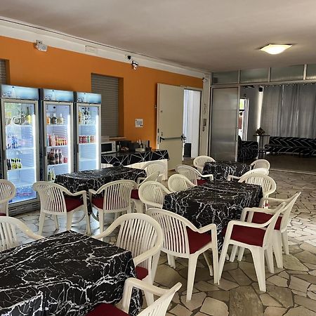 Hotel Wega Bellaria-Igea Marina Exterior photo
